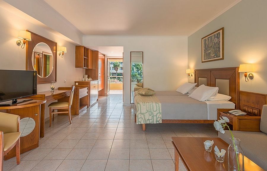 Kipriotis Maris Suites Псаліді Екстер'єр фото