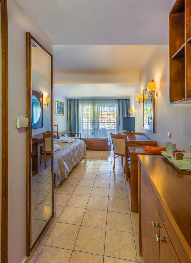 Kipriotis Maris Suites Псаліді Екстер'єр фото